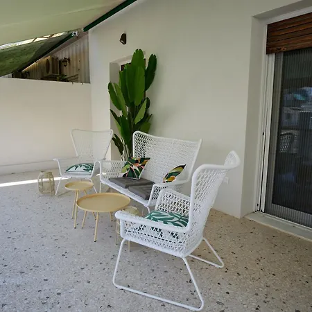 A19 Brand New Lux 3bd Koukaki Apartment