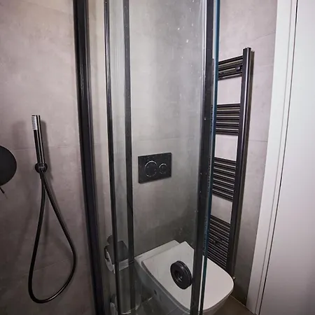 A19 Brand New Lux 3bd Koukaki *