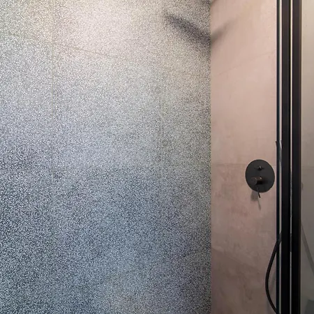 A19 Brand New Lux 3bd Koukaki Apartment *